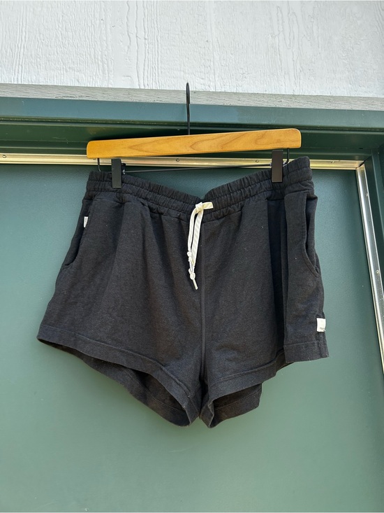 Vuori Pants - Vuori Black Casual Lounge Shorts with Branded Tab